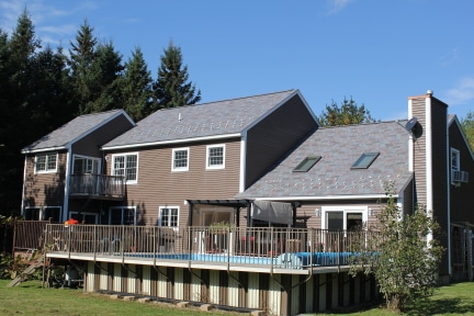 vineyard house roofing tiles by davinci